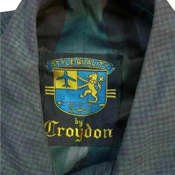 Vintage Trench Coat By Croydon Checkered Size Medium - Picture 9 of 13